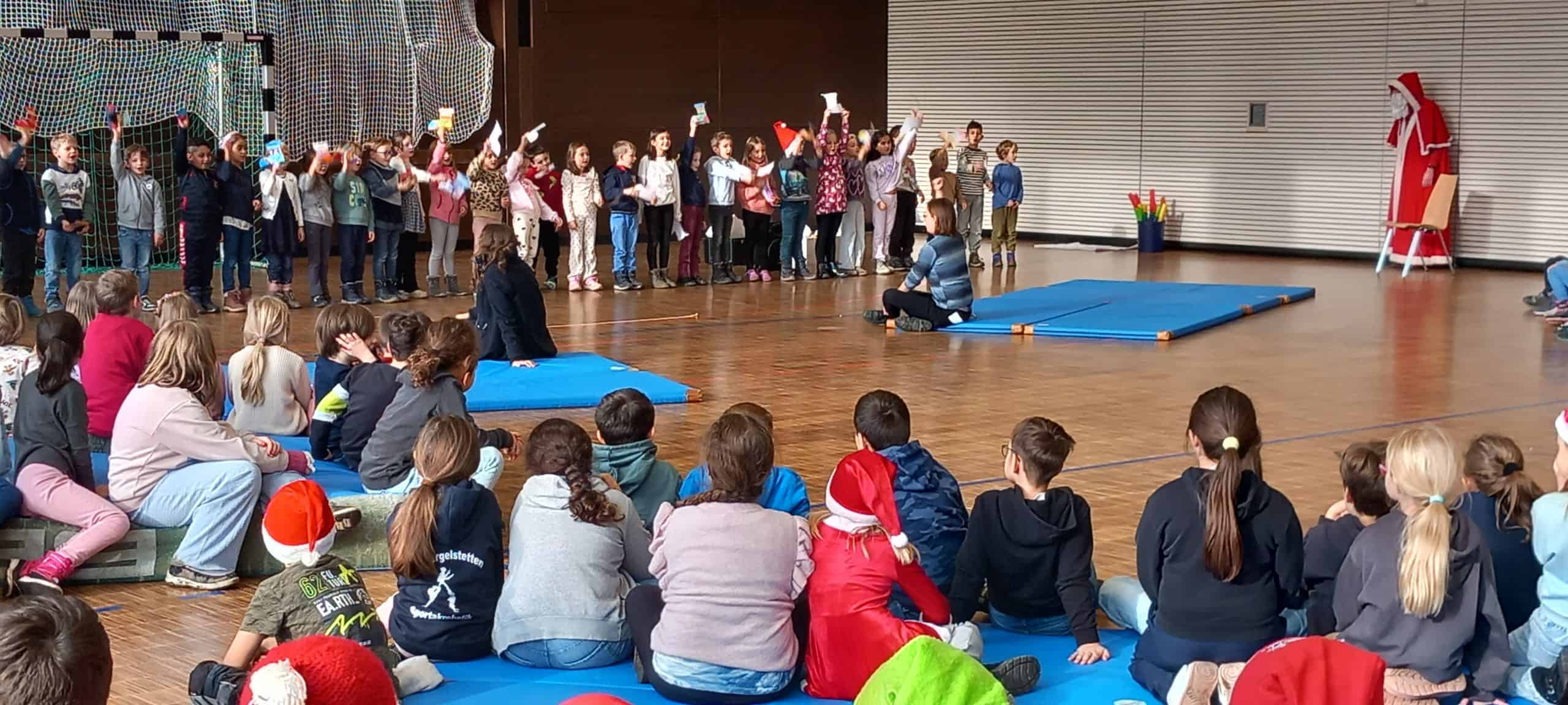 Nikolaus in der Gemeinschaftsschule-Grundschule (05.12.25)