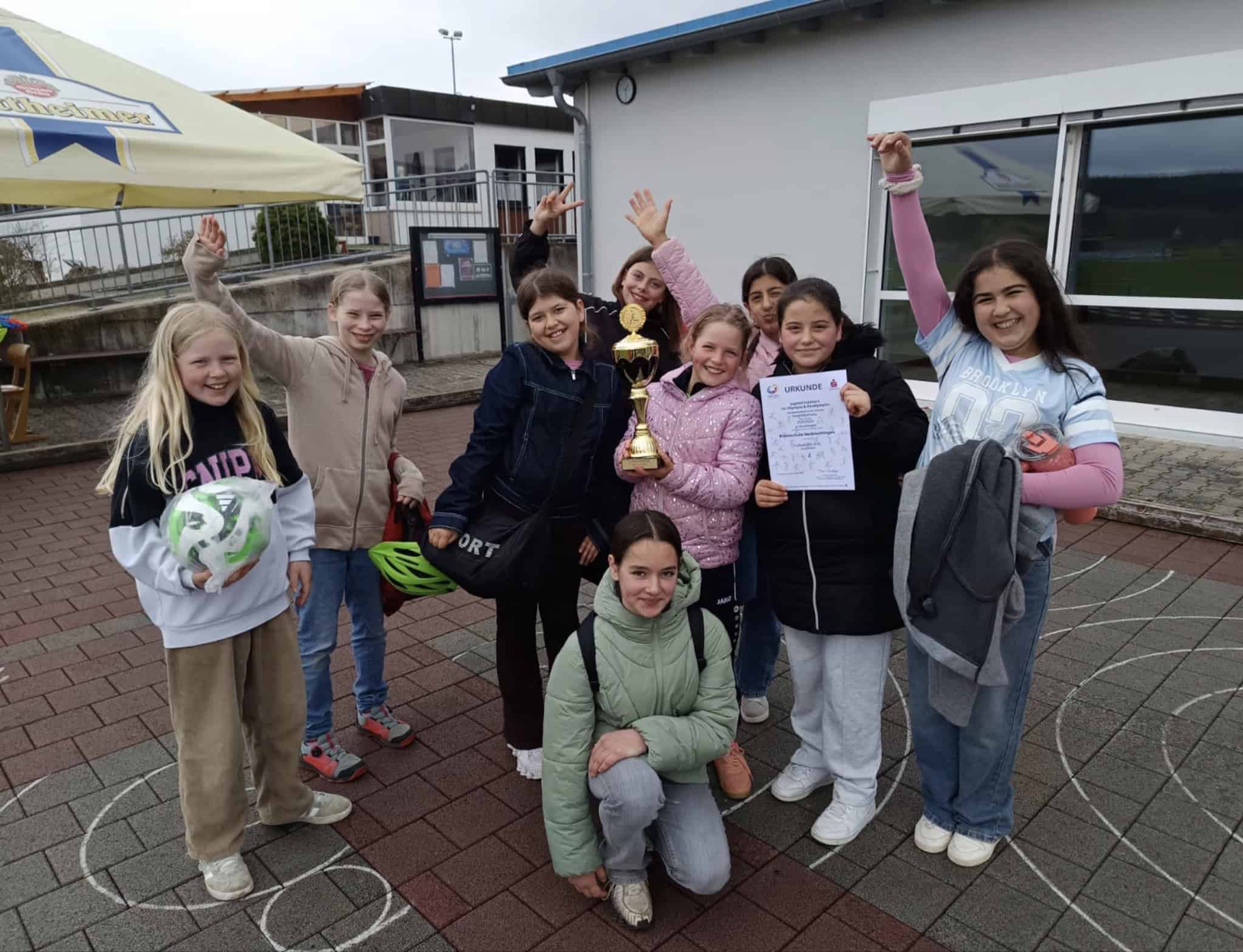 1. Platz für Schülerinnen der GMS Bibrisschule beim Finale des Regierungspräsidiums Stuttgart – Qualifikation fürs Landesfinale Baden-Württemberg